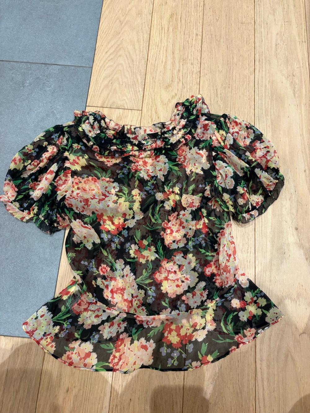 Doen Alona Black Floral Sheer Button-Front Blouse - Picture 4 of 10